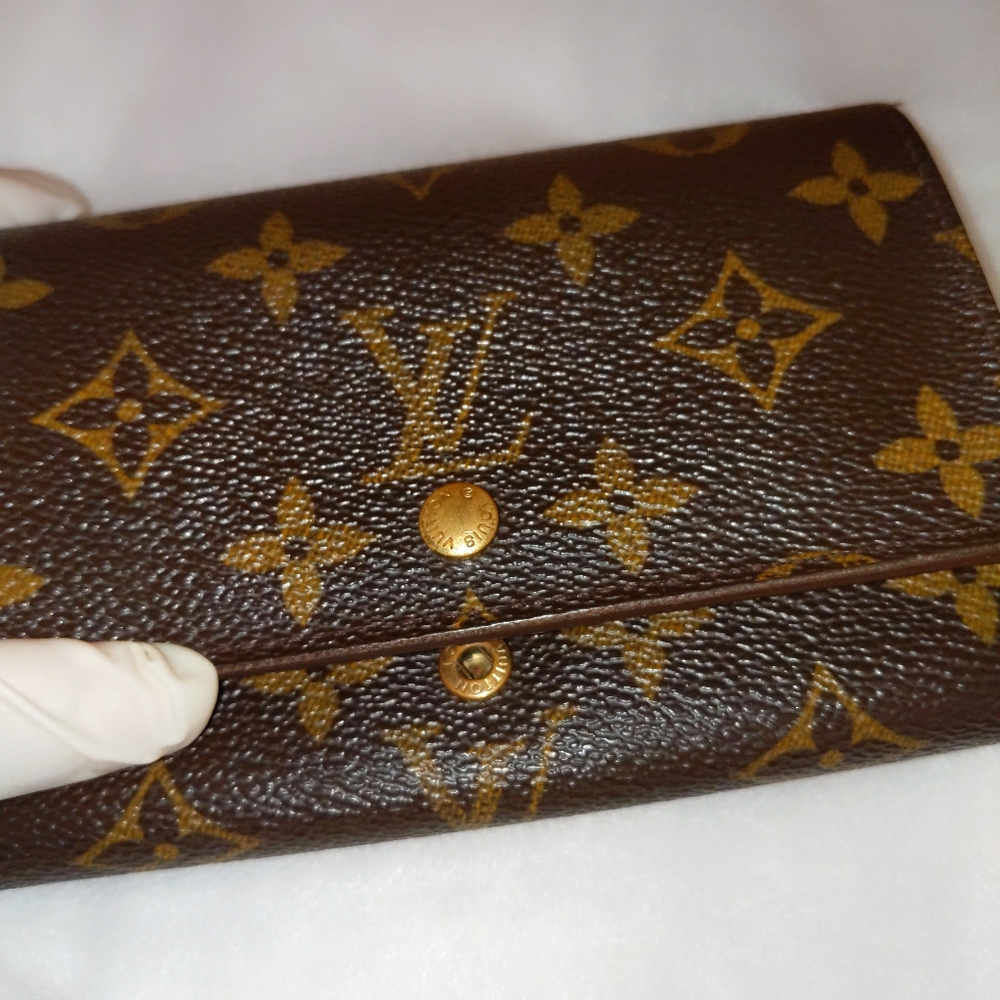 💥SOLD💥Louis Vuitton wallet - Picture 10 of 16